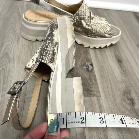 Luca Grossi Sandals Women’s 40 Beige, Silver and White Snake Print Platform - Picture 6 of 6